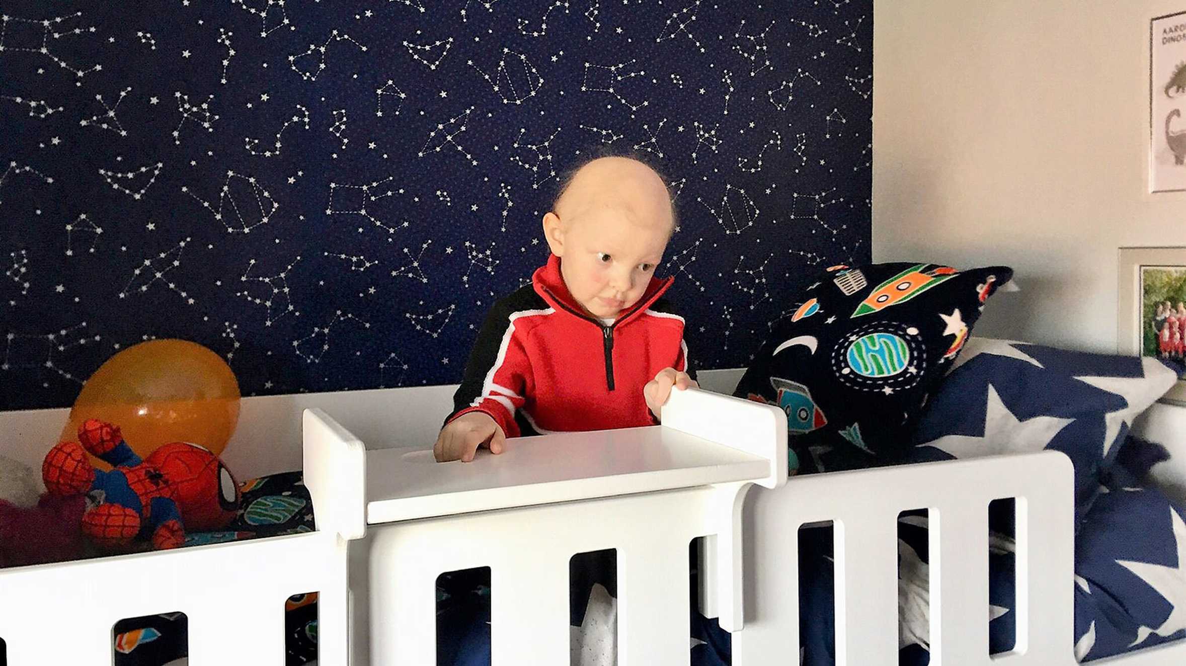 With his new cabin bed and his starry wallpaper, Aaron can imagine himself skydiving with those who have skydived for the Make A Wish UK charity.